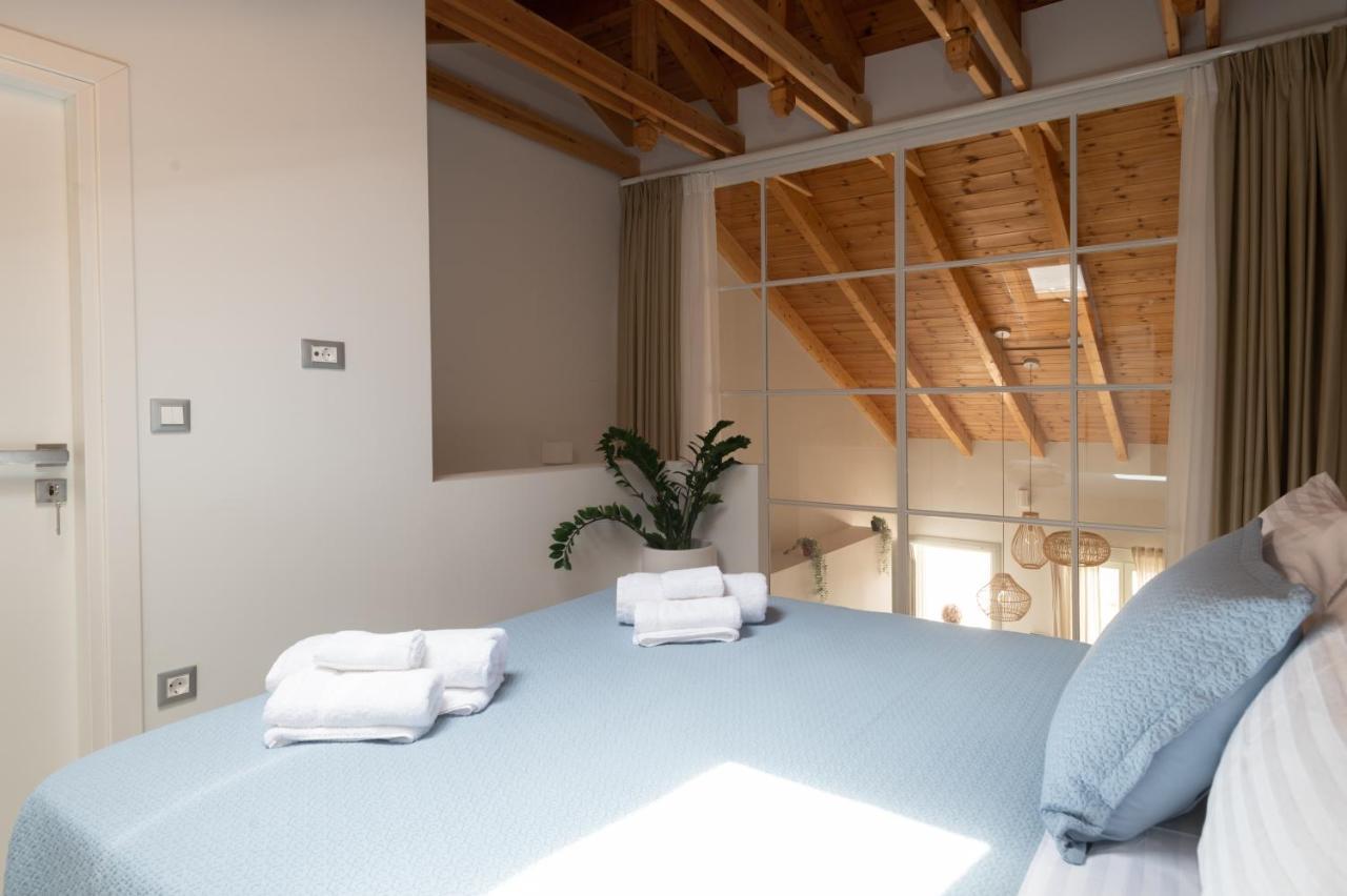Pilos Sunrise Loft Exteriör bild